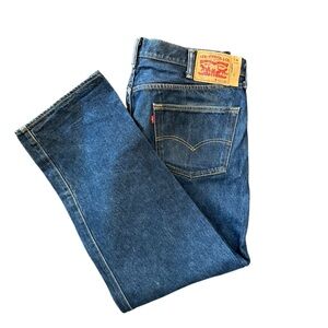 Levi’s 501 Men’s Button Fly Medium Wash 42/32